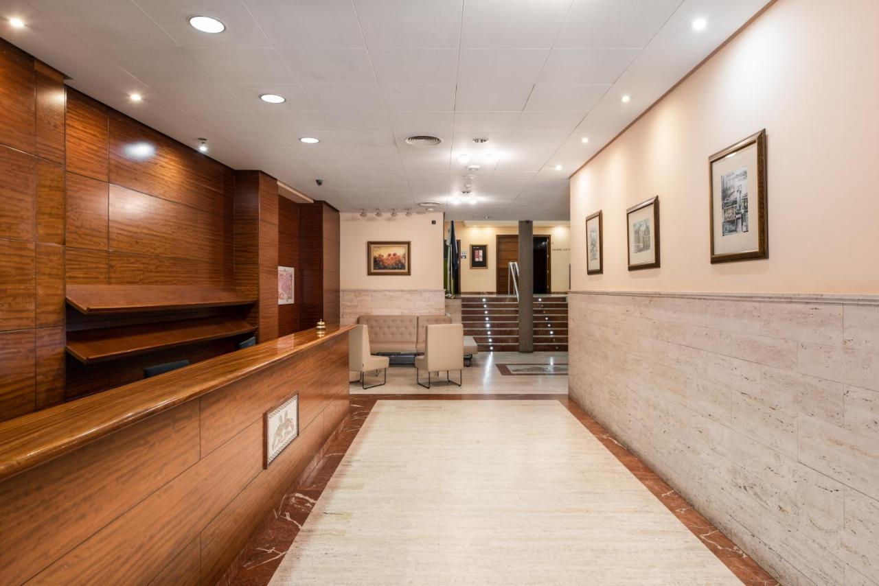 Exe Astur Plaza Hotel Astorga Exterior foto
