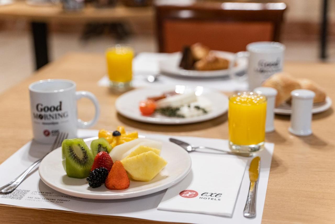 Exe Astur Plaza Hotel Astorga Exterior foto