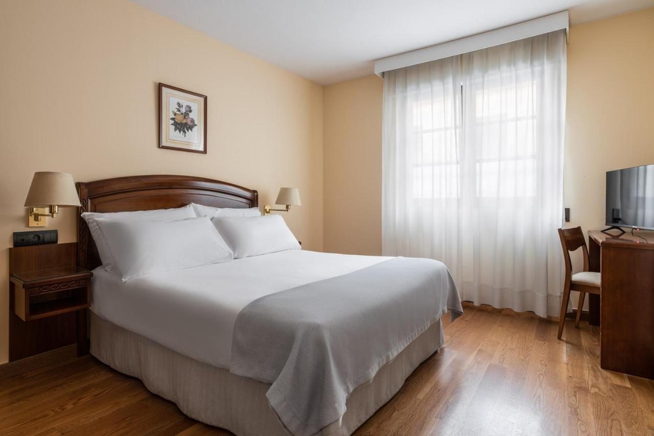 Exe Astur Plaza Hotel Astorga Exterior foto